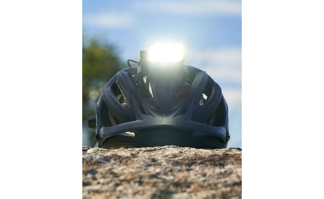 Knog Blinder X Action 2300 Helmlampe + Powerbank 10.000mAh – Image 3